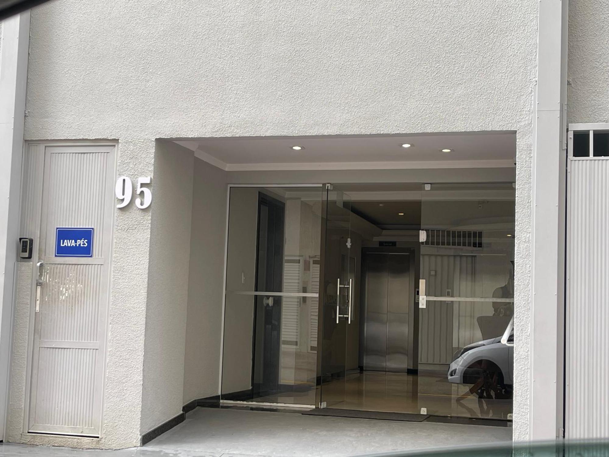 Apartamento Quadra Mar